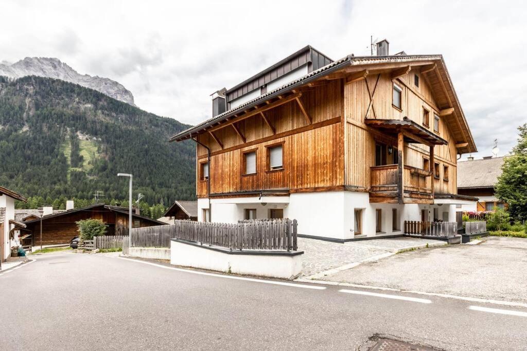 Appartamento Casa Ami Sexten Esterno foto